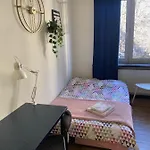 Przytulny I Nowoczesny Apartament Malgosi, 10 Min Pieszo Od Dworca I Galerii